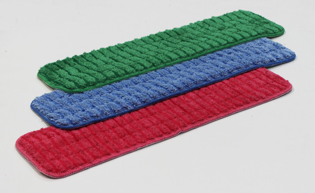 SCRUBBING WET FLAT MOPS